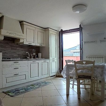 Apartamento Tivoli, La Terrazza Di Bamby Exterior foto