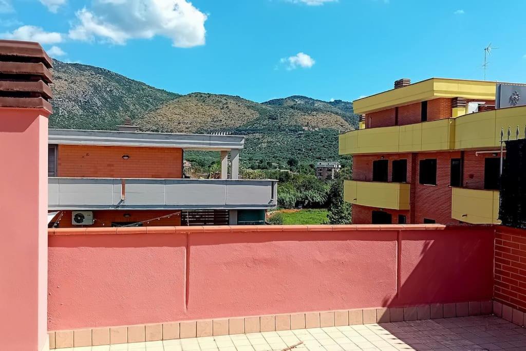 Apartamento Tivoli, La Terrazza Di Bamby Exterior foto