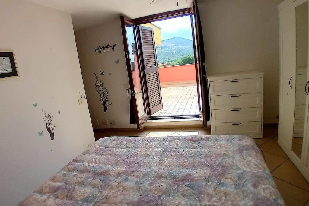 Apartamento Tivoli, La Terrazza Di Bamby Exterior foto